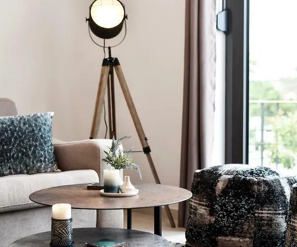 Luxury * 돈제페트레케인